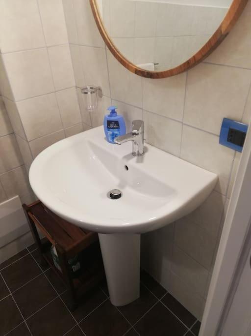 Ferienwohnung Il Cortiletto, Spazio Alla Fantasia Neapel Exterior foto