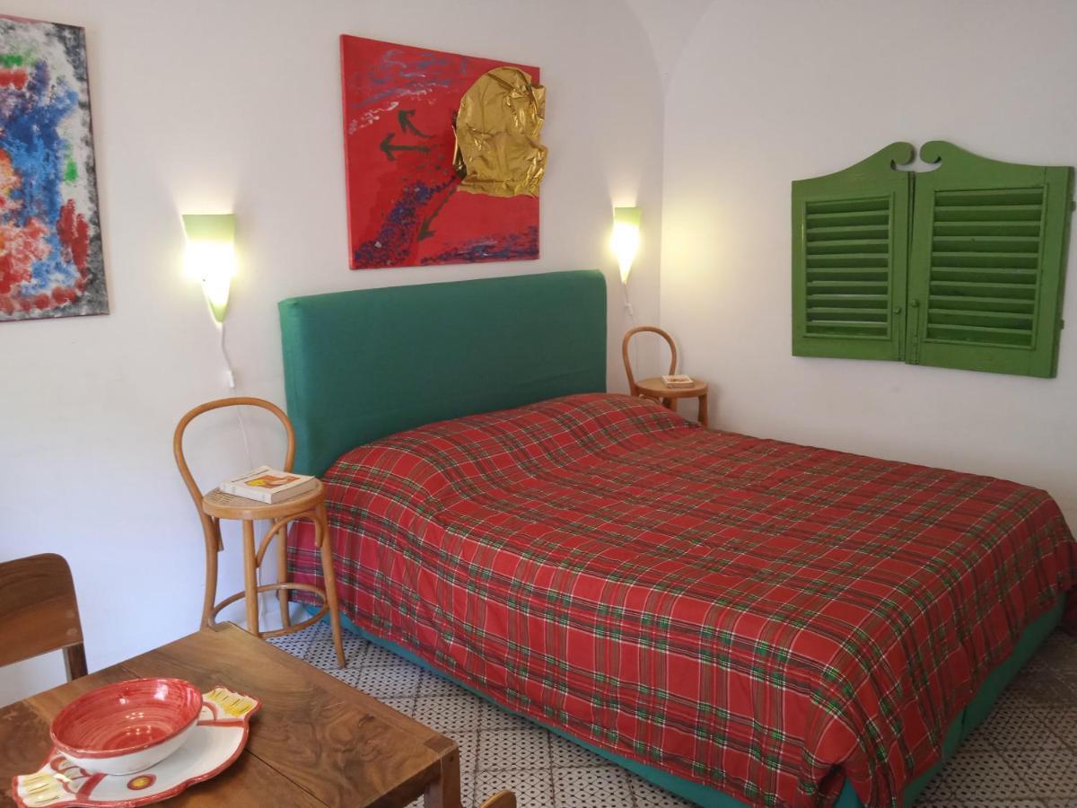 Ferienwohnung Il Cortiletto, Spazio Alla Fantasia Neapel Exterior foto